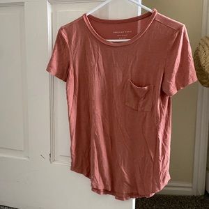 American Eagle tee xs